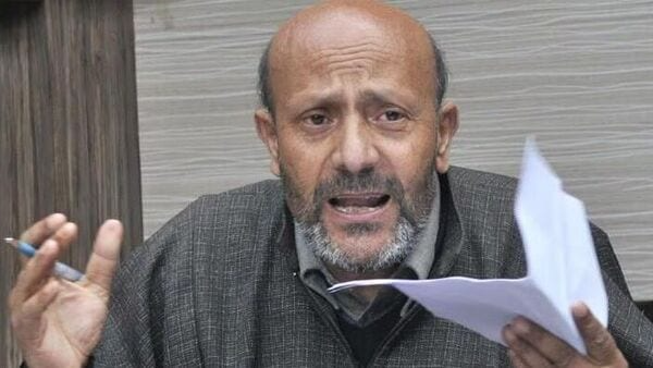 Kashmir News: Engineer Rashid Khan Declares “Modi and Shah Can’t Silence Our Voice” in Campaign